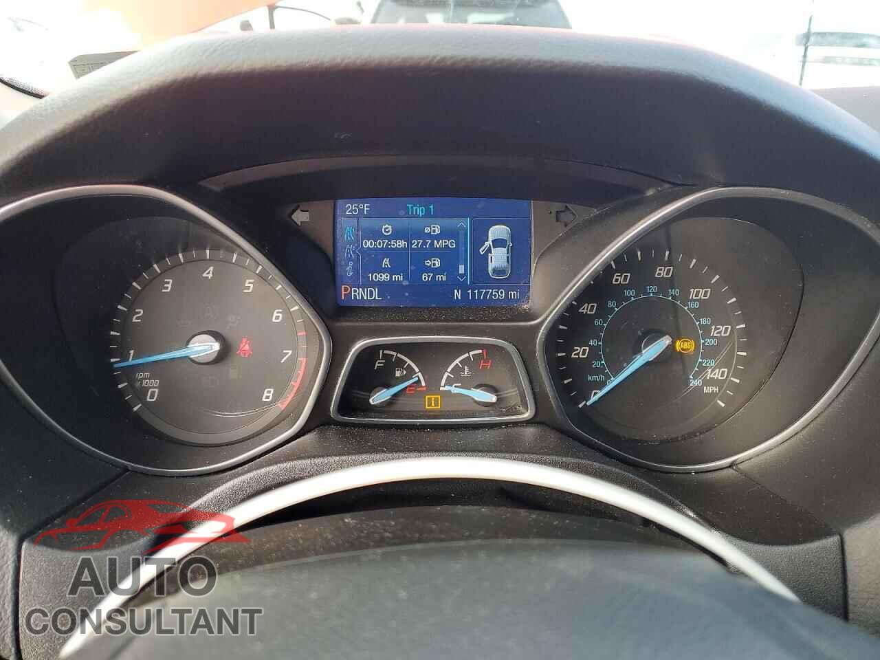 FORD FOCUS 2014 - 1FADP3F26EL448357
