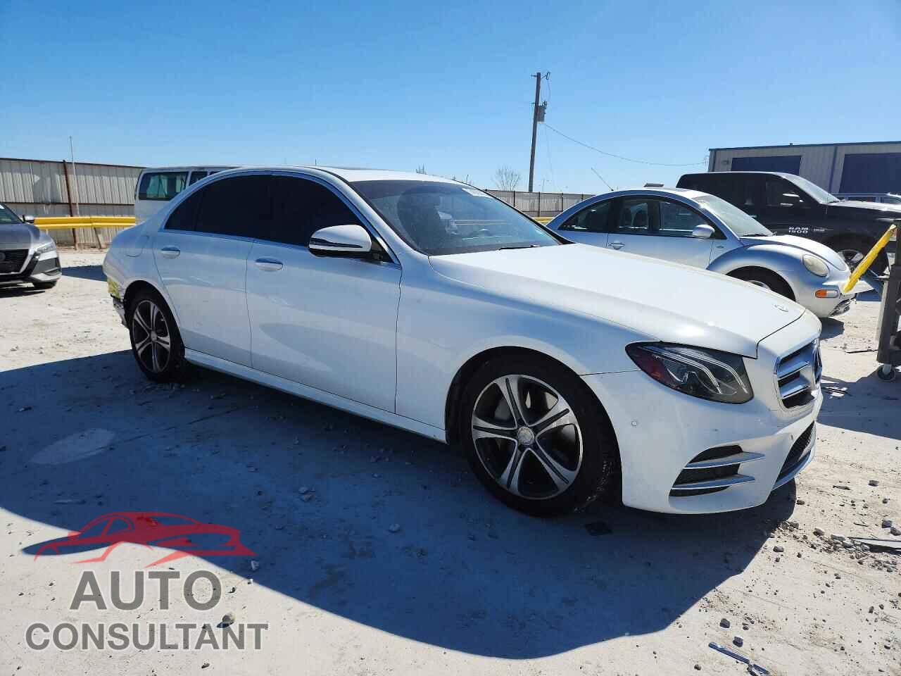 MERCEDES-BENZ E-CLASS 2017 - WDDZF4JB5HA081506