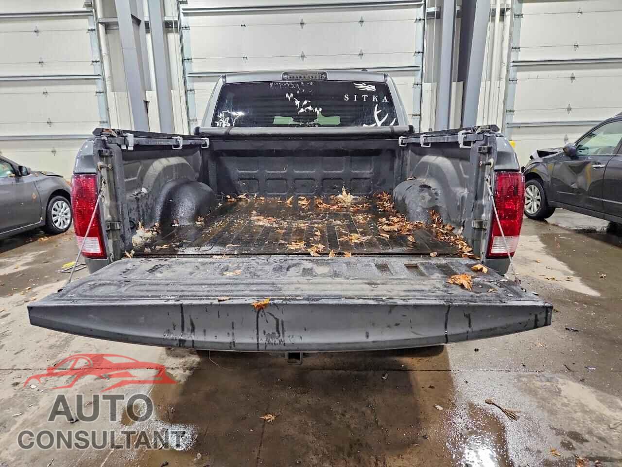 DODGE RAM 1500 2012 - 1C6RD7KTXCS164187