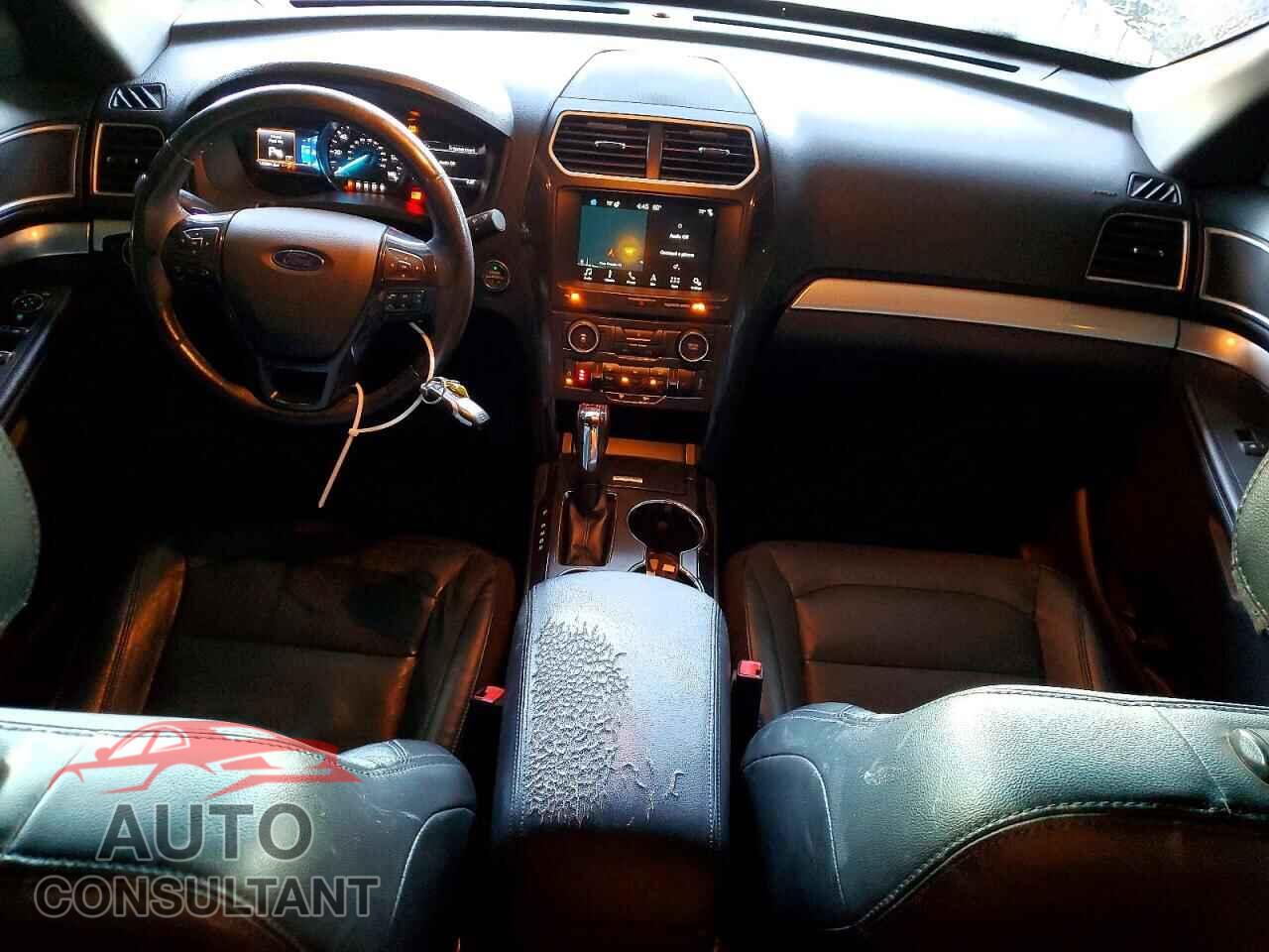 FORD EXPLORER 2017 - 1FM5K7D84HGA43456