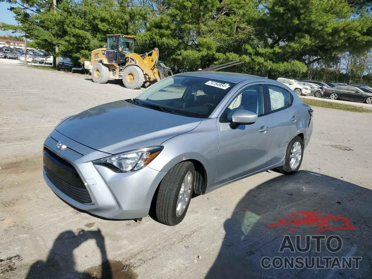 TOYOTA YARIS 2017 - 3MYDLBYV3HY174958
