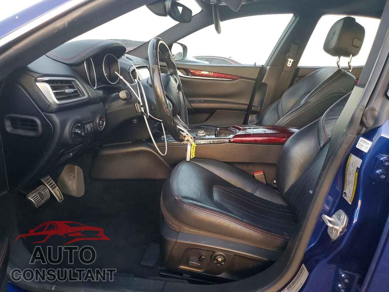 MASERATI ALL MODELS 2017 - ZAM57RSS6H1217056