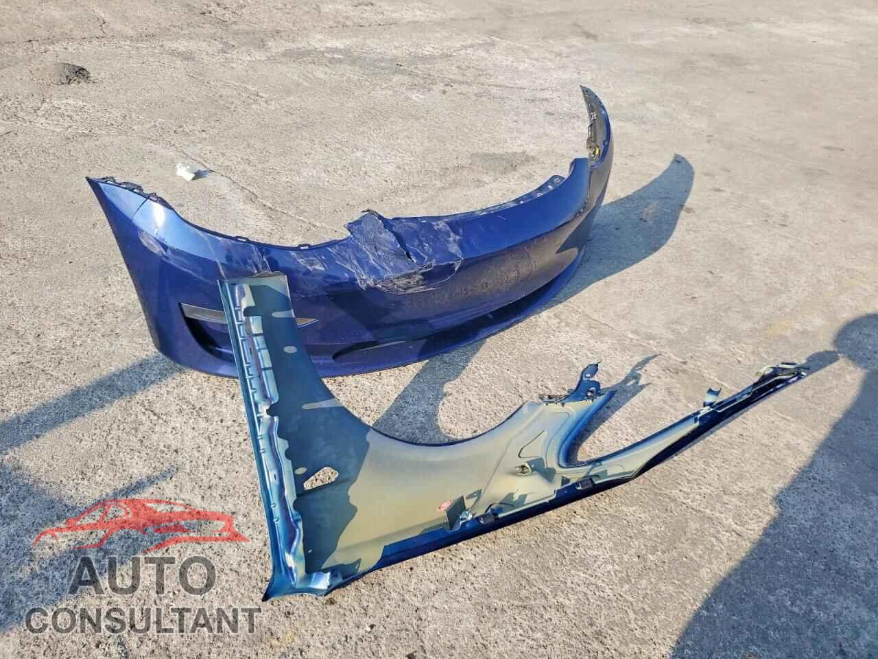 TESLA MODEL 3 2018 - 5YJ3E1EA1JF035896