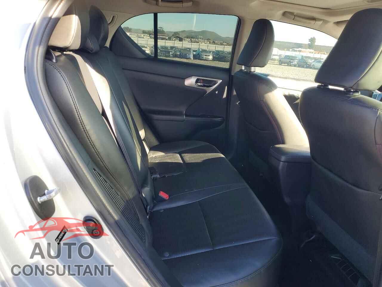 LEXUS CT 200 2013 - JTHKD5BH4D2157603