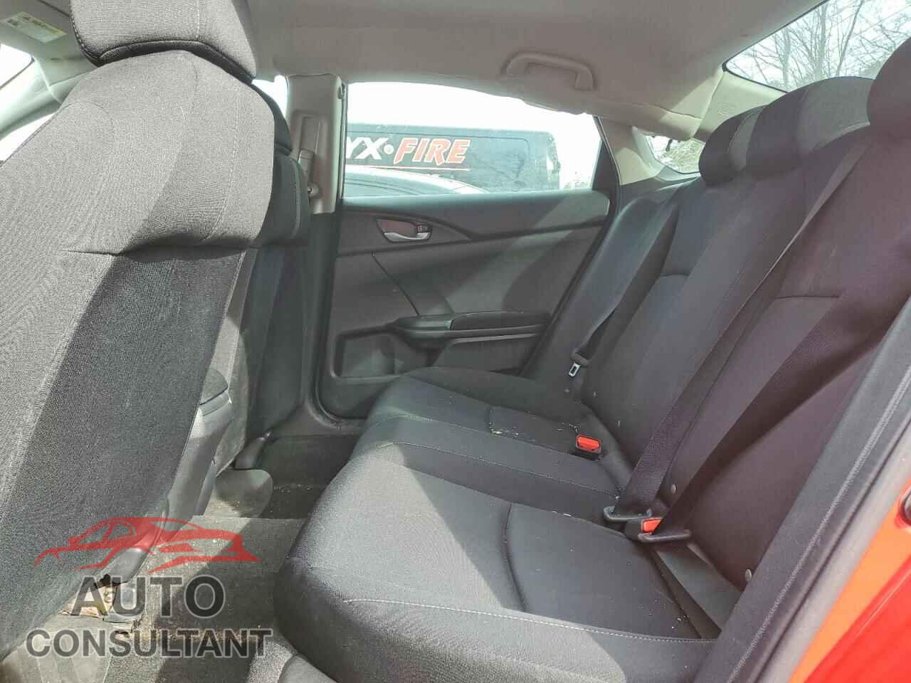 HONDA CIVIC 2017 - 2HGFC2F59HH507696