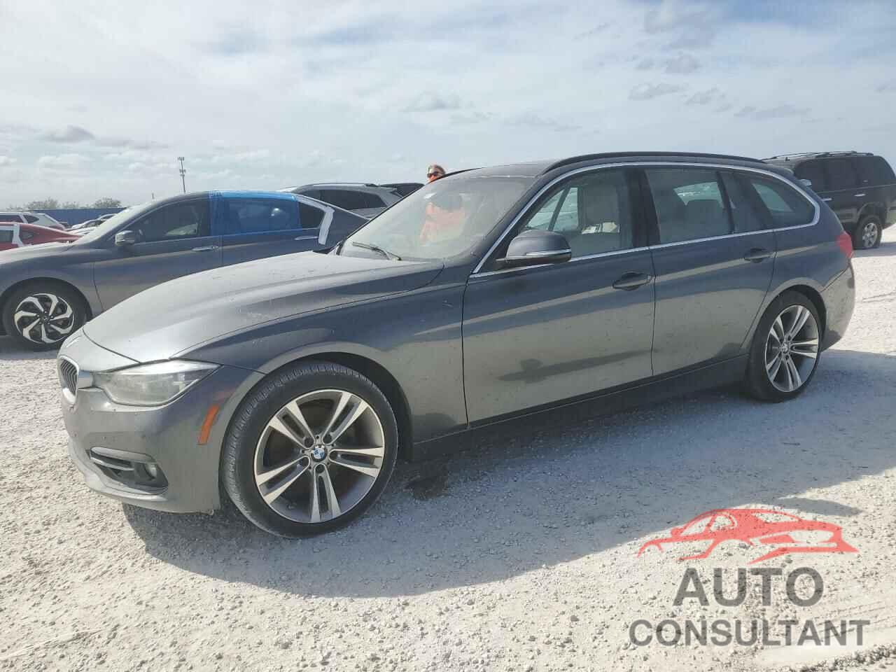 BMW 3 SERIES 2017 - WBA8K3C52HK679319