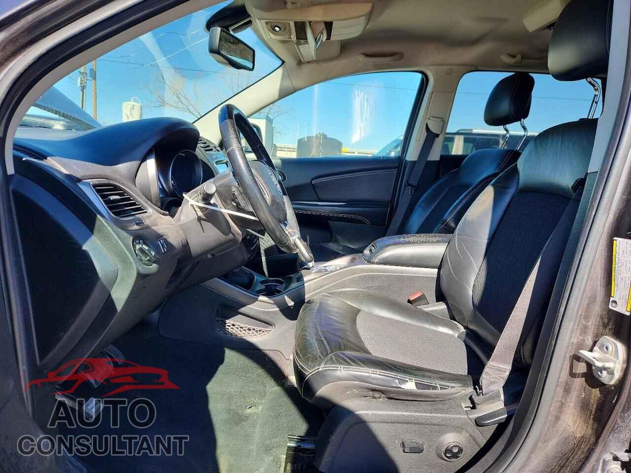 DODGE JOURNEY 2015 - 3C4PDCGB6FT745052