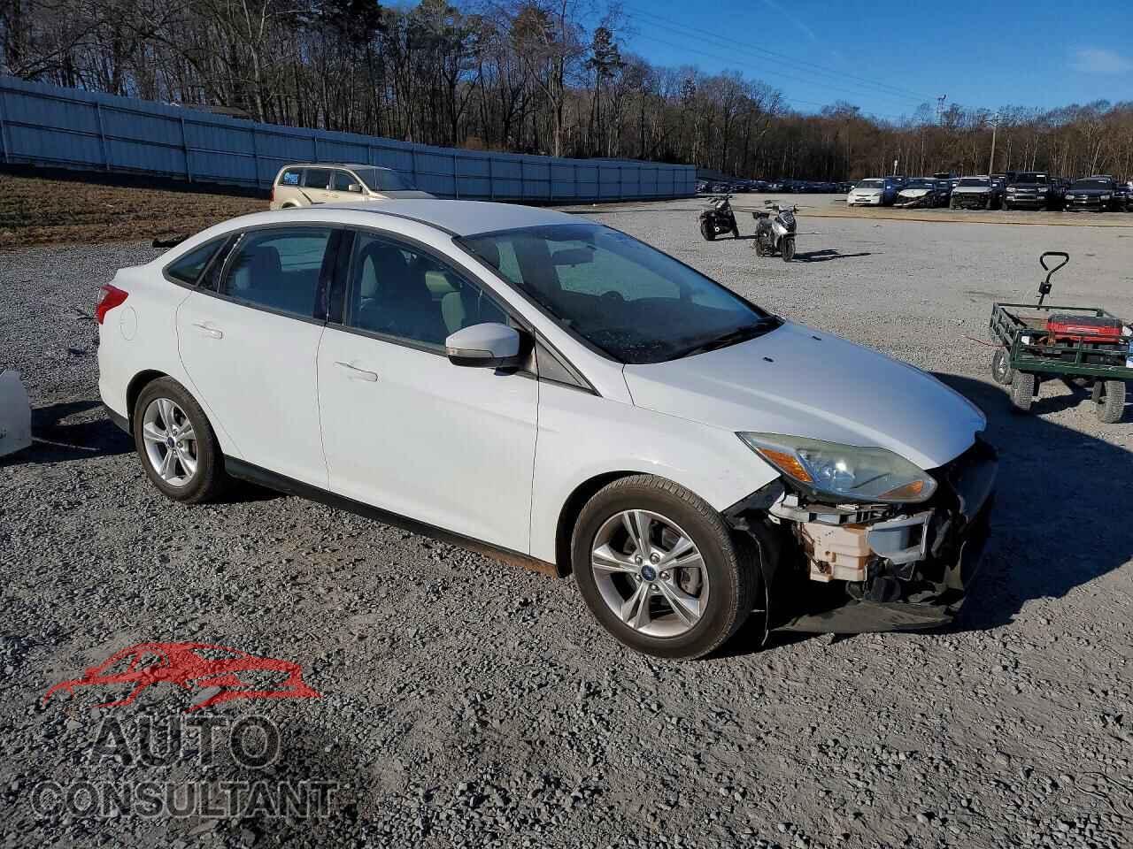 FORD FOCUS 2014 - 1FADP3F22EL244199