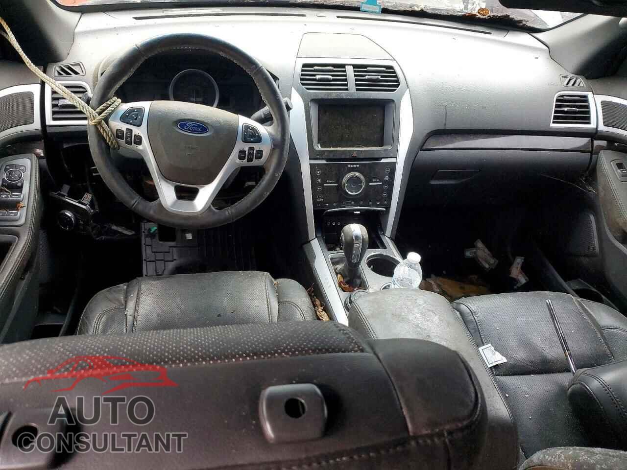 FORD EXPLORER 2013 - 1FM5K8F89DGA23071