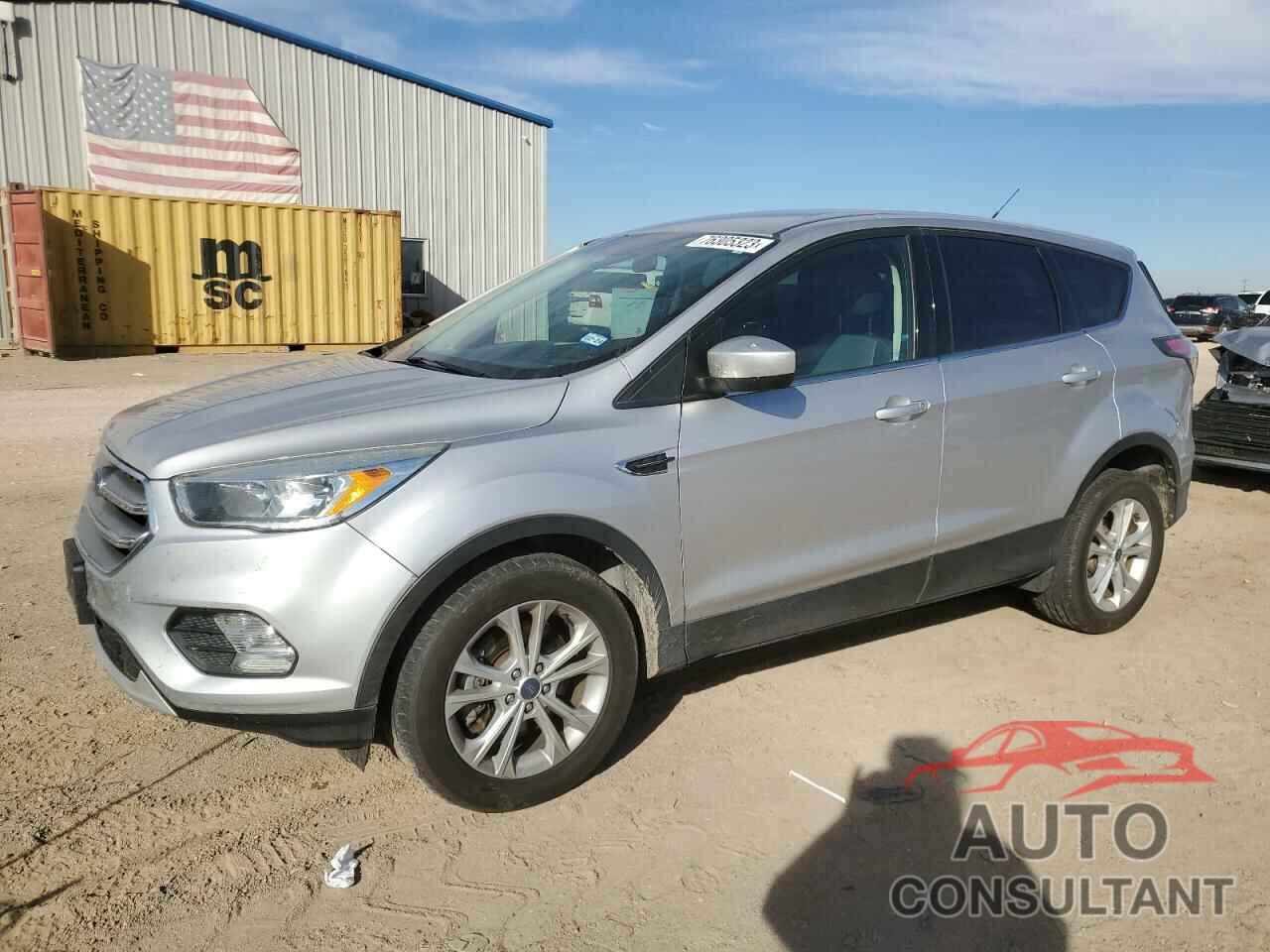 FORD ESCAPE 2017 - 1FMCU9GD0HUA98123