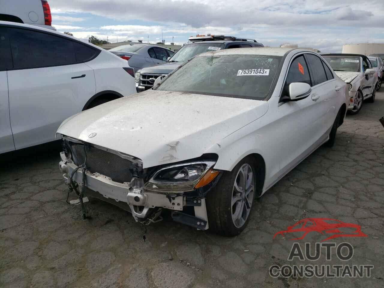 MERCEDES-BENZ C-CLASS 2017 - 55SWF4JB0HU205684