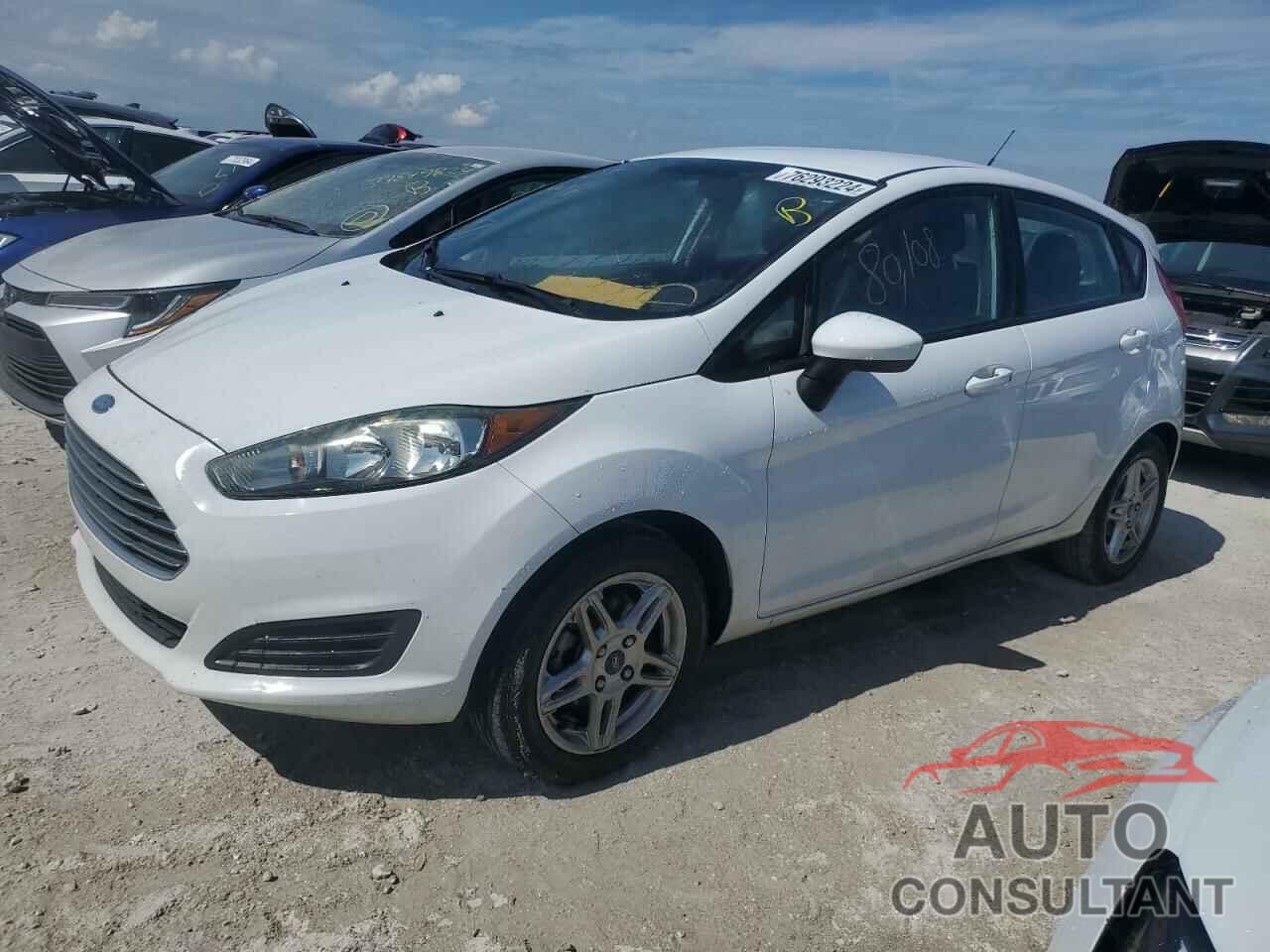 FORD FIESTA 2018 - 3FADP4EJ8JM107162