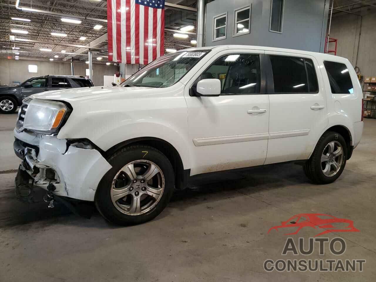HONDA PILOT 2015 - 5FNYF4H52FB040759