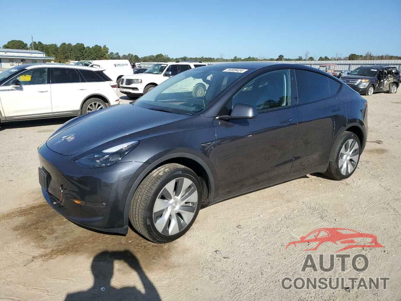 TESLA MODEL Y 2024 - 7SAYGDEE4RA264251