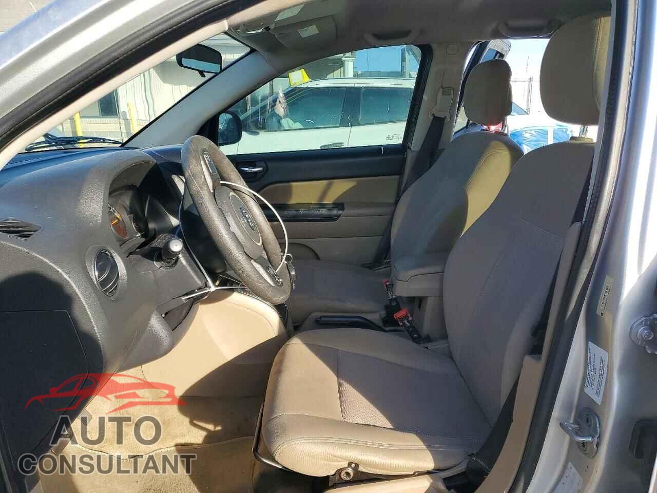 JEEP COMPASS 2014 - 1C4NJCBA9ED523639