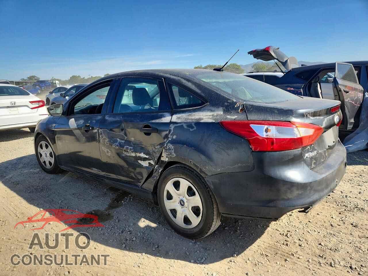 FORD FOCUS 2012 - 1FAHP3E20CL131240