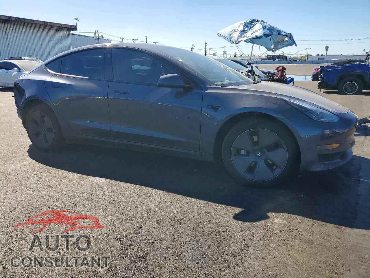 TESLA MODEL 3 2023 - 5YJ3E1EB6PF389141