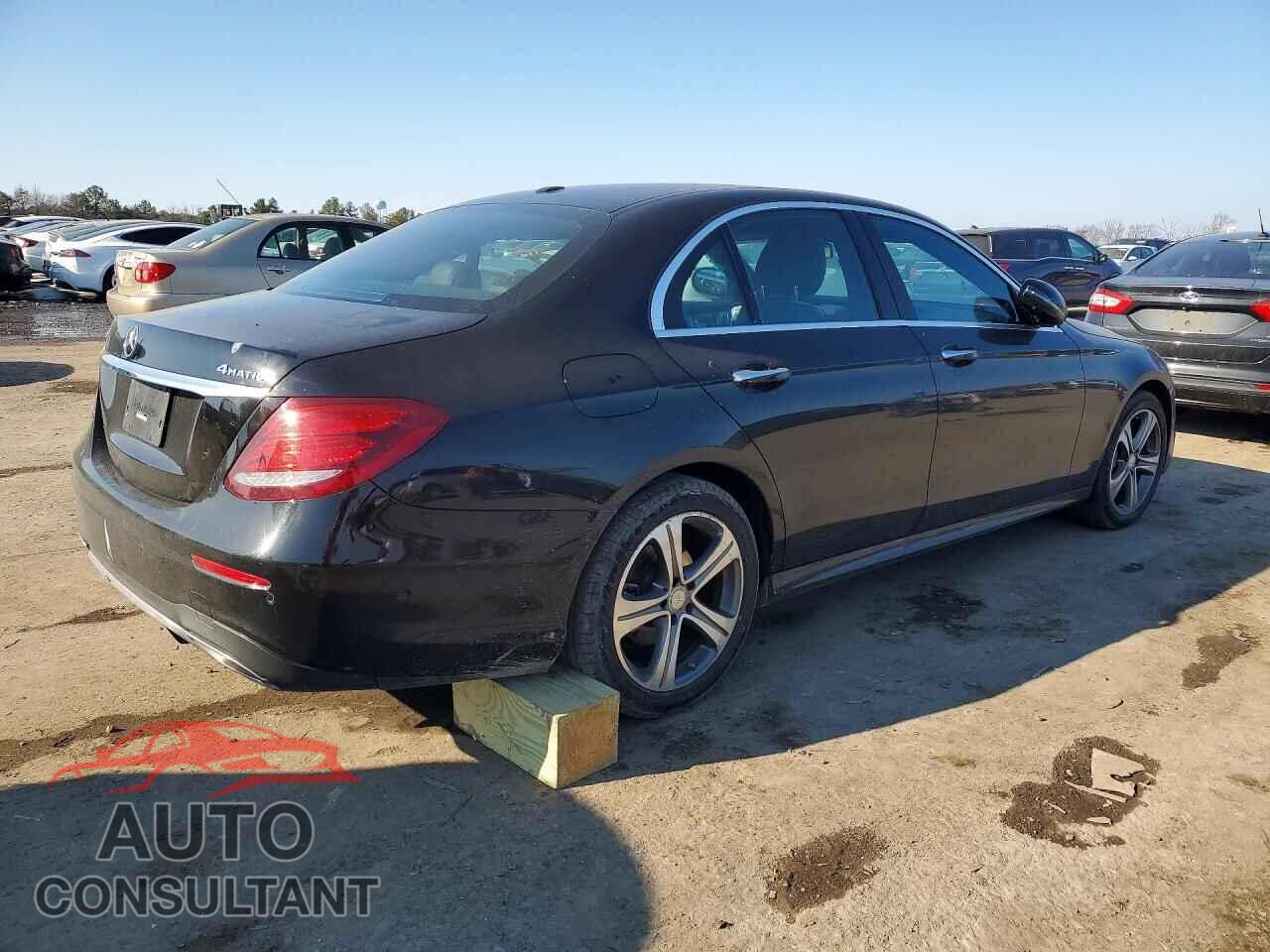 MERCEDES-BENZ E-CLASS 2017 - WDDZF4KB3HA209935