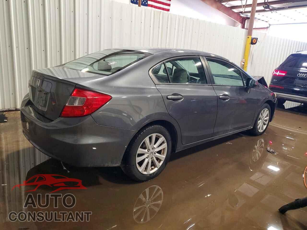 HONDA CIVIC 2012 - 2HGFB2F82CH330186