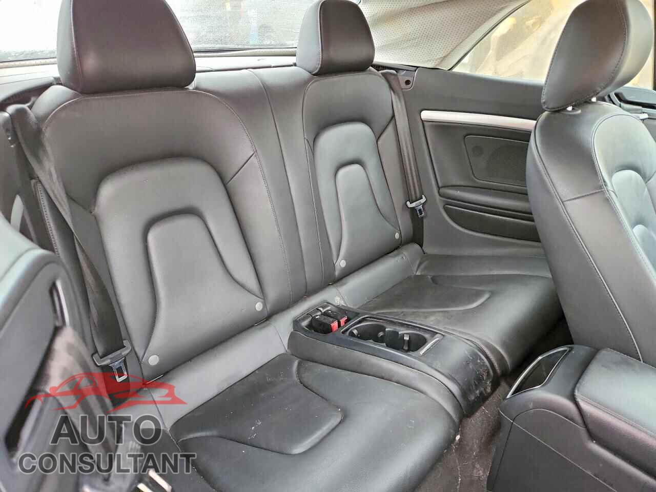 AUDI A5 2011 - WAUCFAFH3BN002360