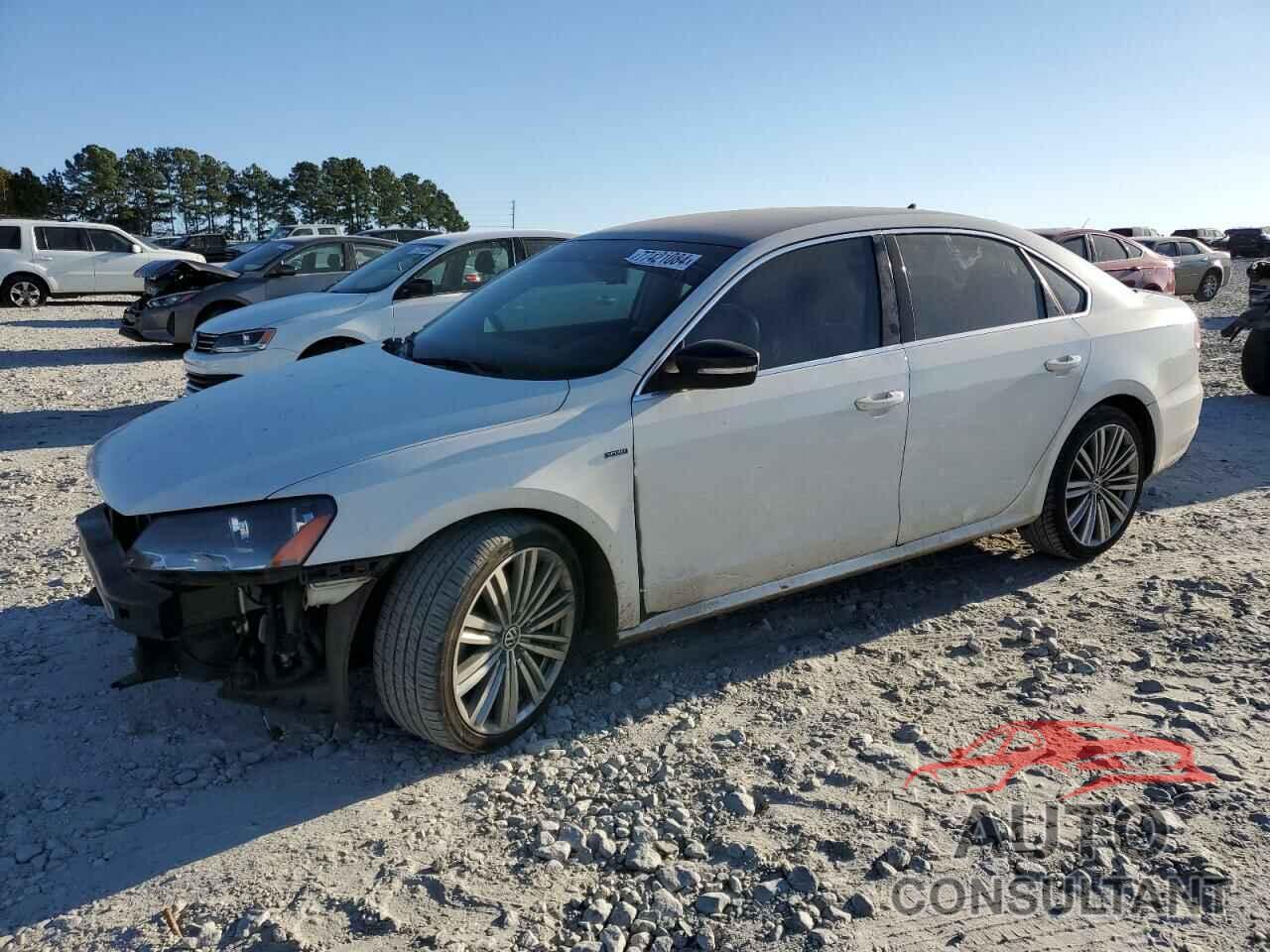 VOLKSWAGEN PASSAT 2014 - 1VWBT7A36EC090212