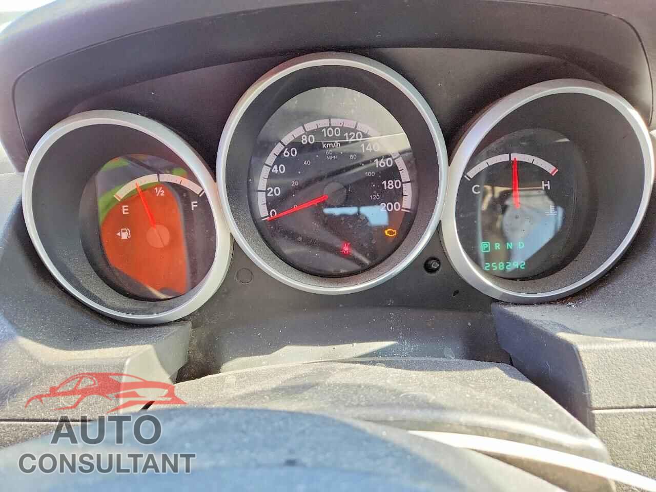 DODGE CARAVAN 2010 - 2D4RN4DE1AR482476