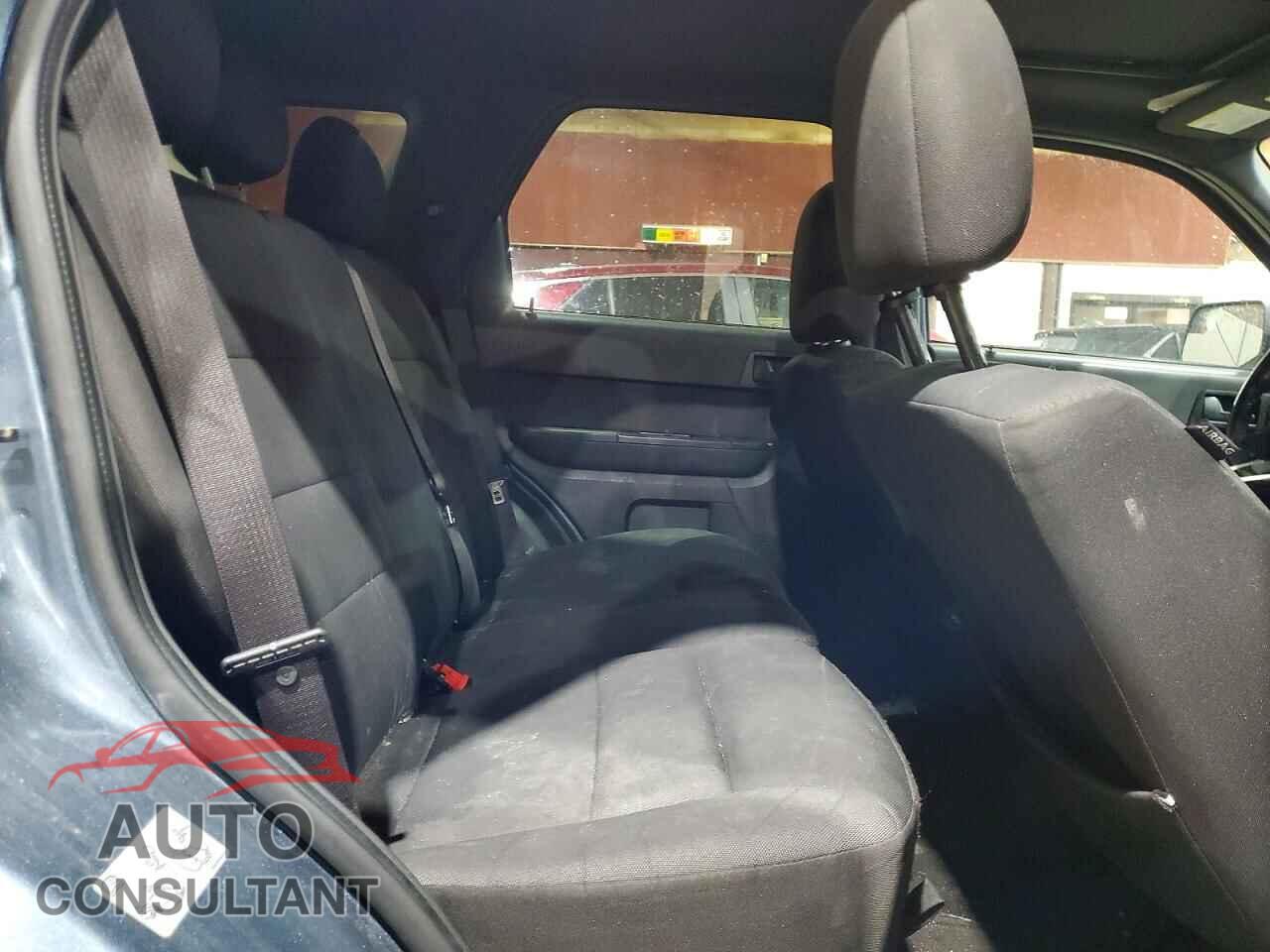 FORD ESCAPE 2012 - 1FMCU9DG7CKB15437