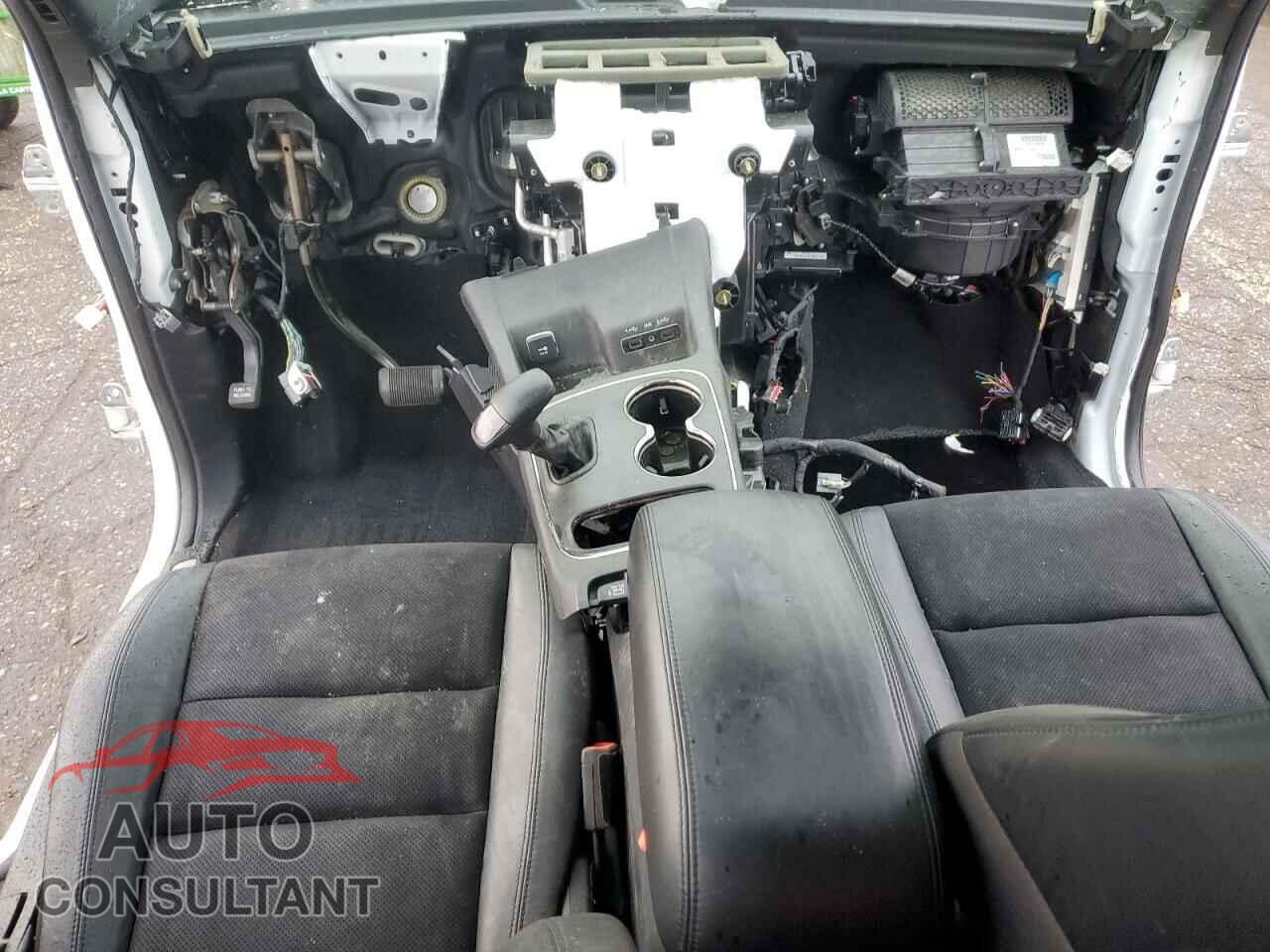 DODGE DURANGO 2019 - 1C4SDJCT8KC705607