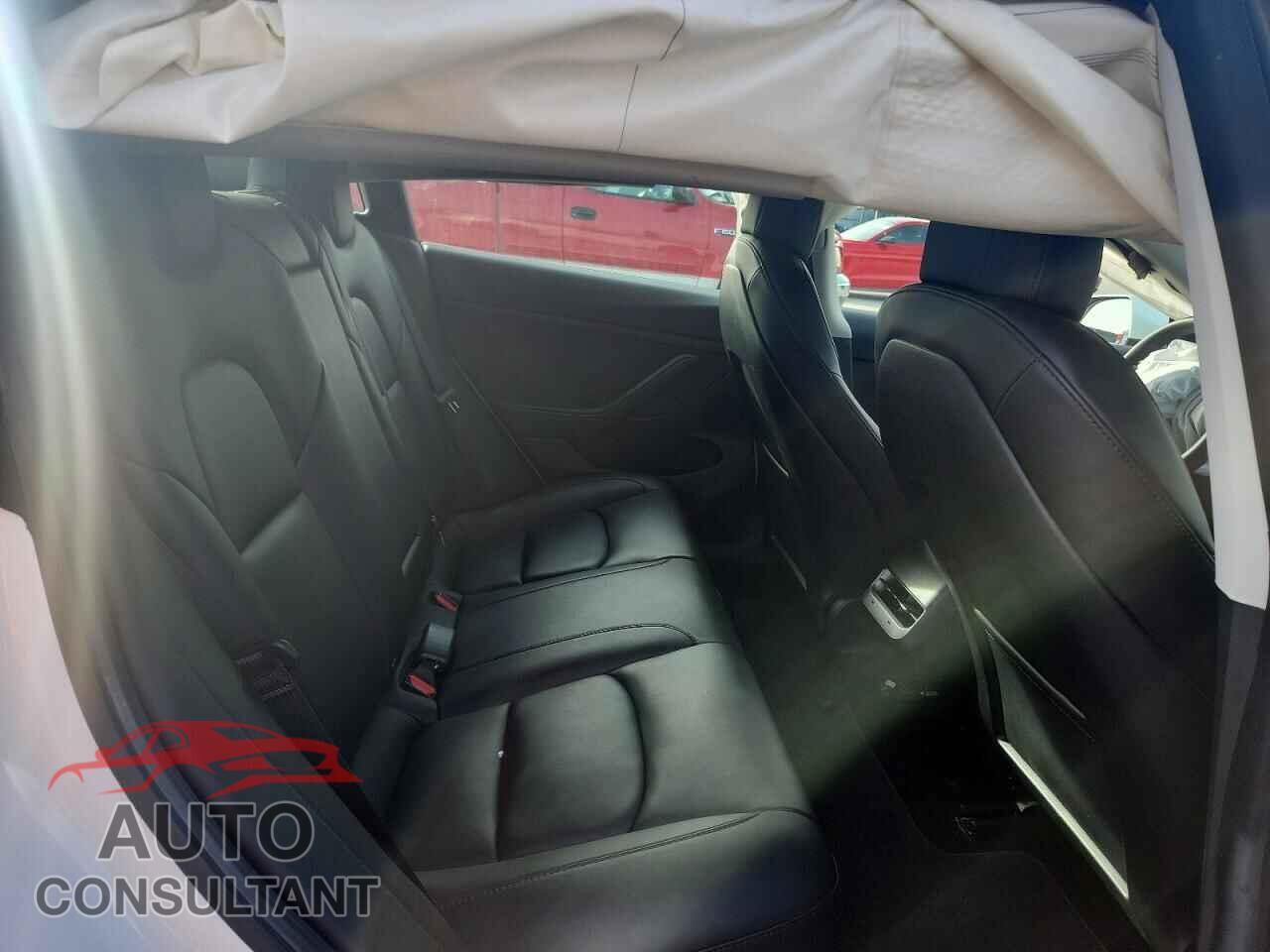TESLA MODEL 3 2022 - 5YJ3E1EB4NF181921