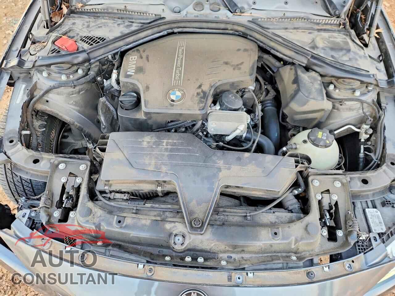 BMW 3 SERIES 2016 - WBA8E9G5XGNT85362