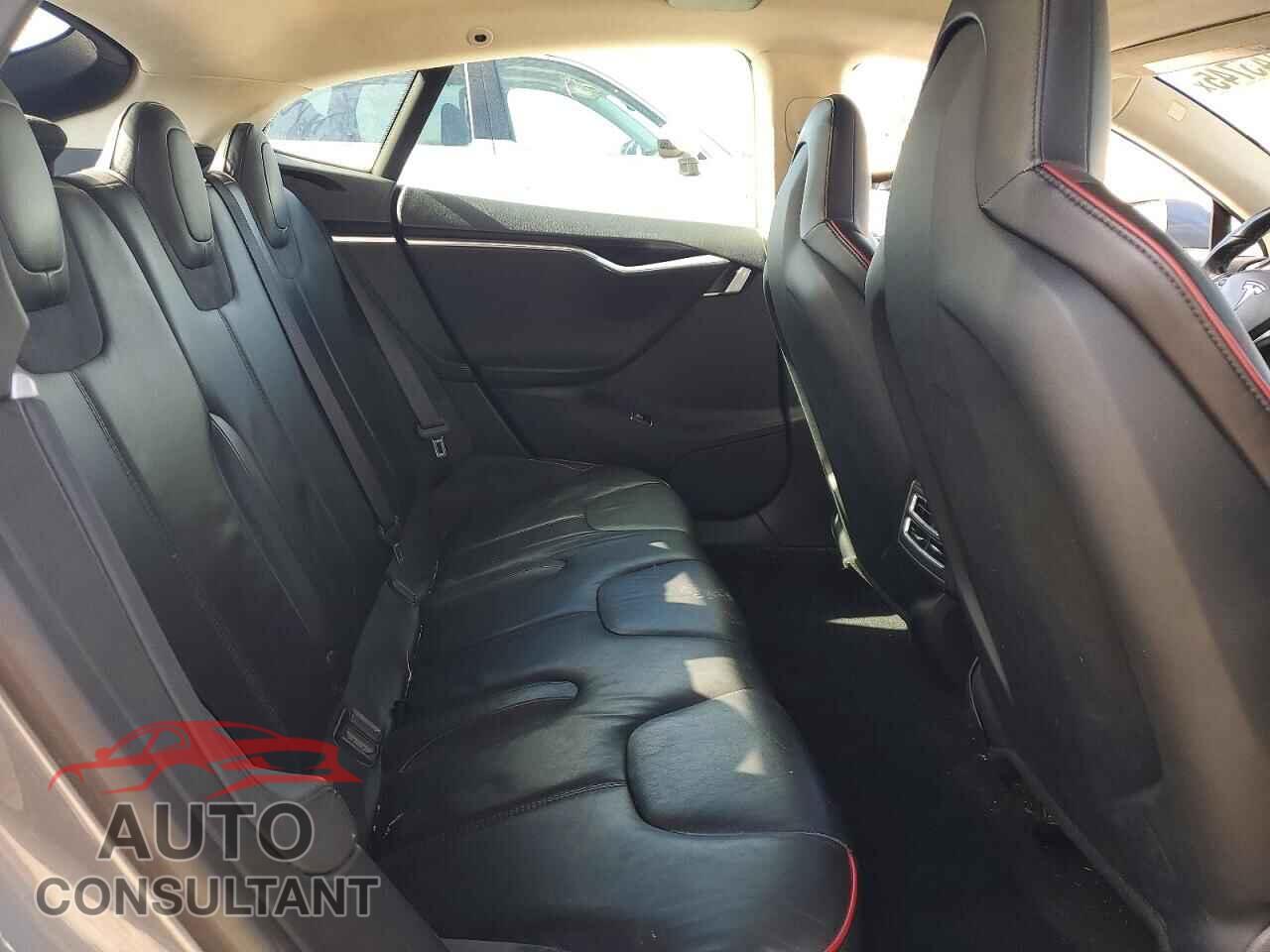 TESLA MODEL S 2013 - 5YJSA1DP4DFP22498