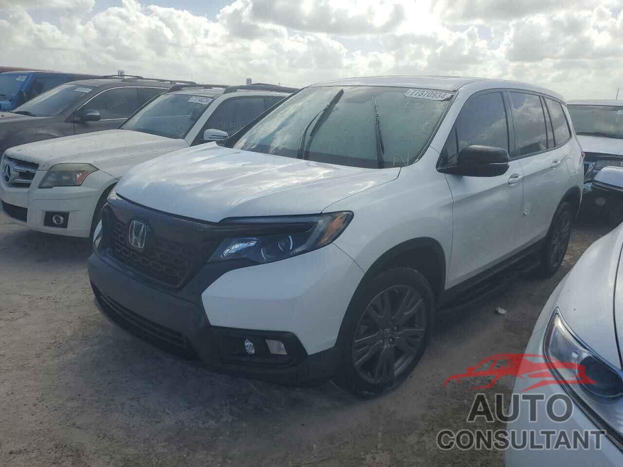 HONDA PASSPORT 2020 - 5FNYF7H53LB002857