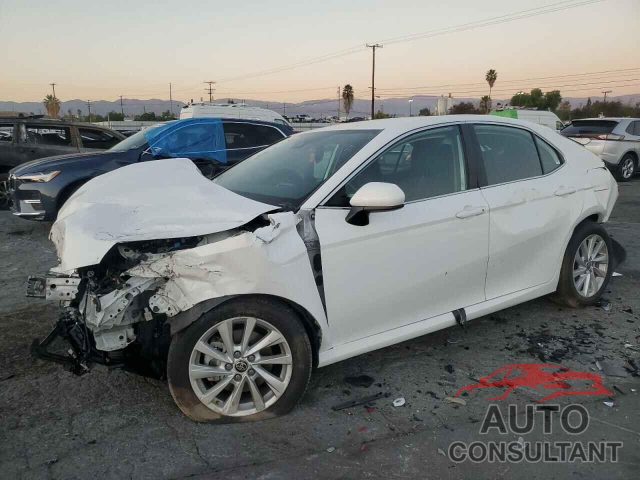 TOYOTA CAMRY 2021 - 4T1C11AK7MU601609