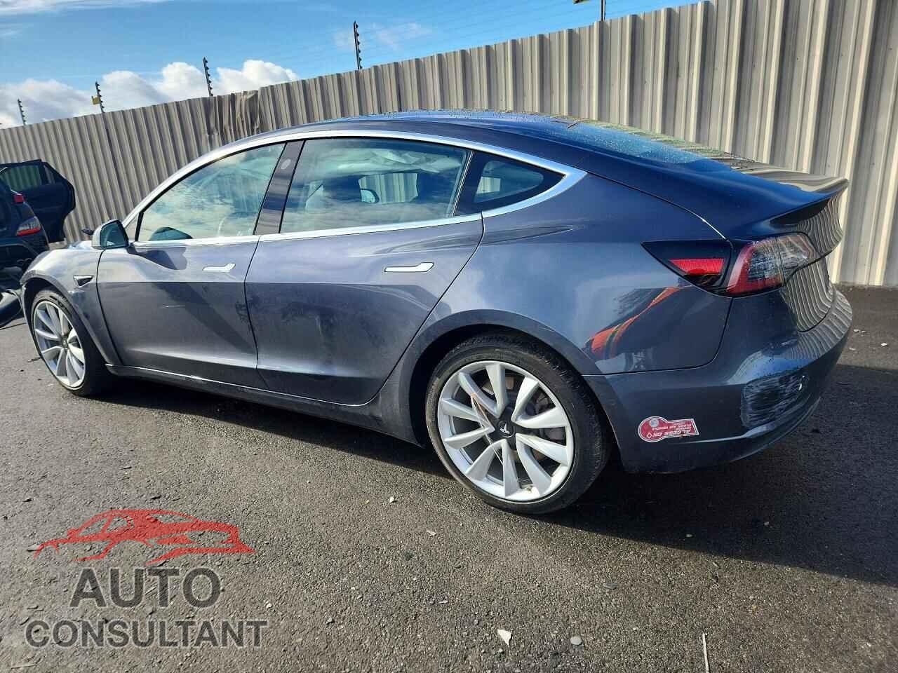 TESLA MODEL 3 2018 - 5YJ3E1EA4JF049839