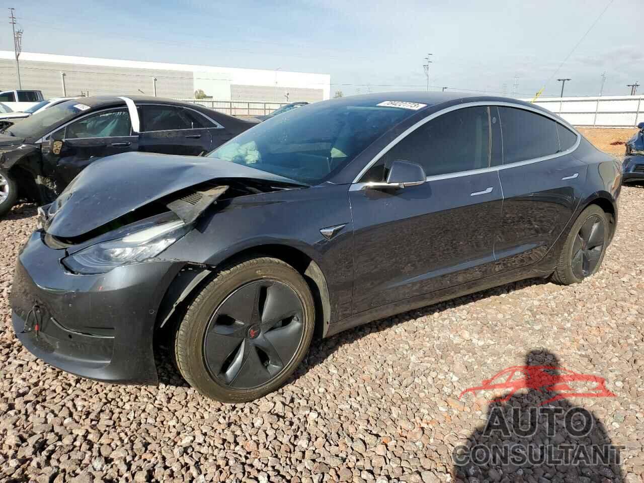 TESLA MODEL 3 2019 - 5YJ3E1EA3KF400371