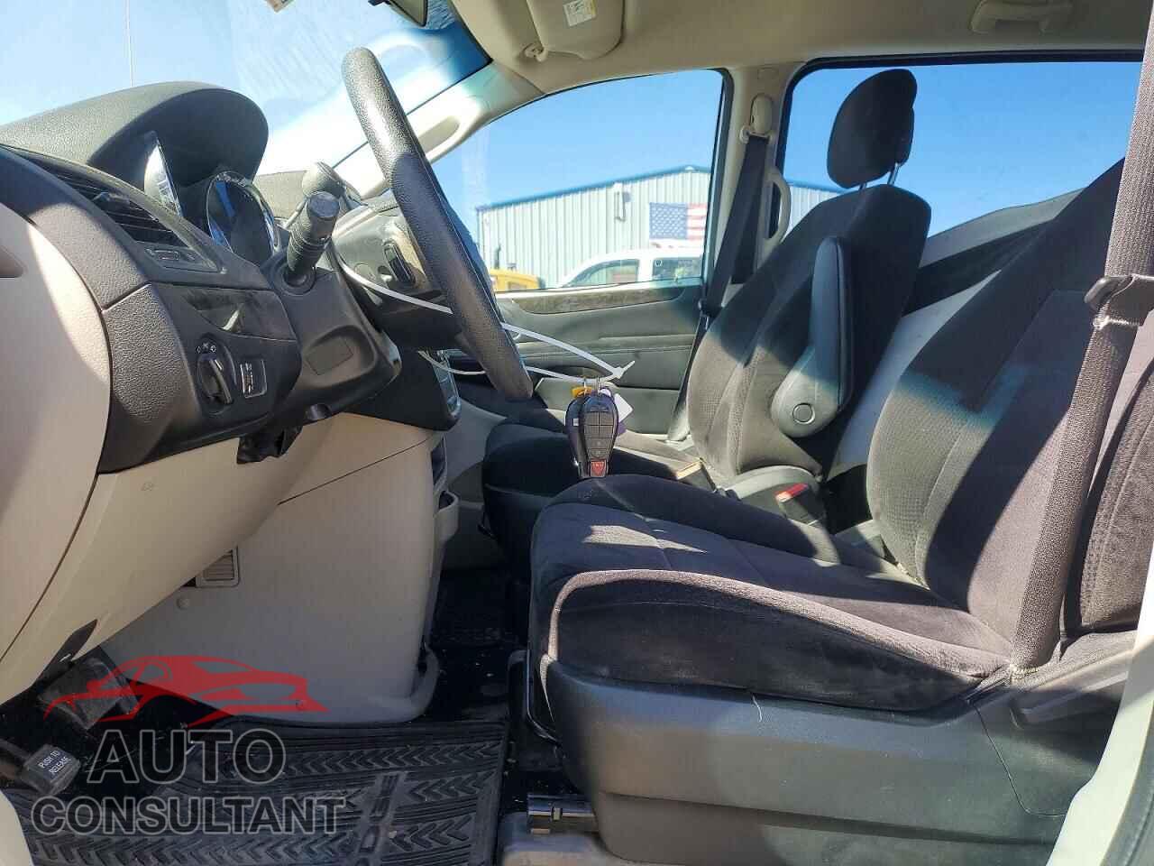 DODGE CARAVAN 2013 - 2C4RDGBG3DR790002