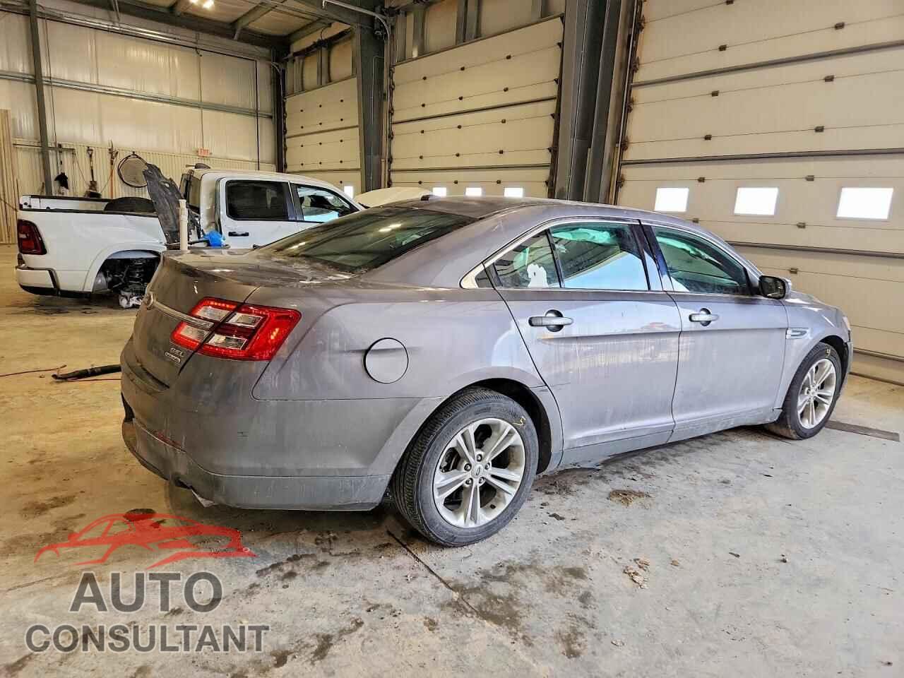 FORD TAURUS 2013 - 1FAHP2E86DG206239