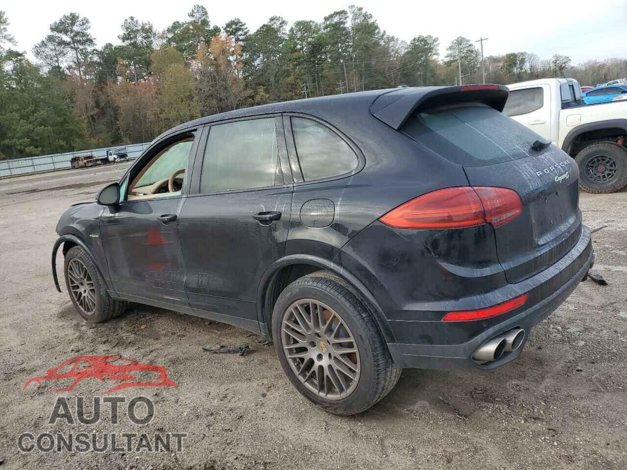 PORSCHE CAYENNE 2017 - WP1AE2A29HLA69456