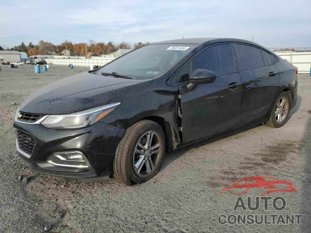 CHEVROLET CRUZE 2018 - 1G1BE5SM5J7120238