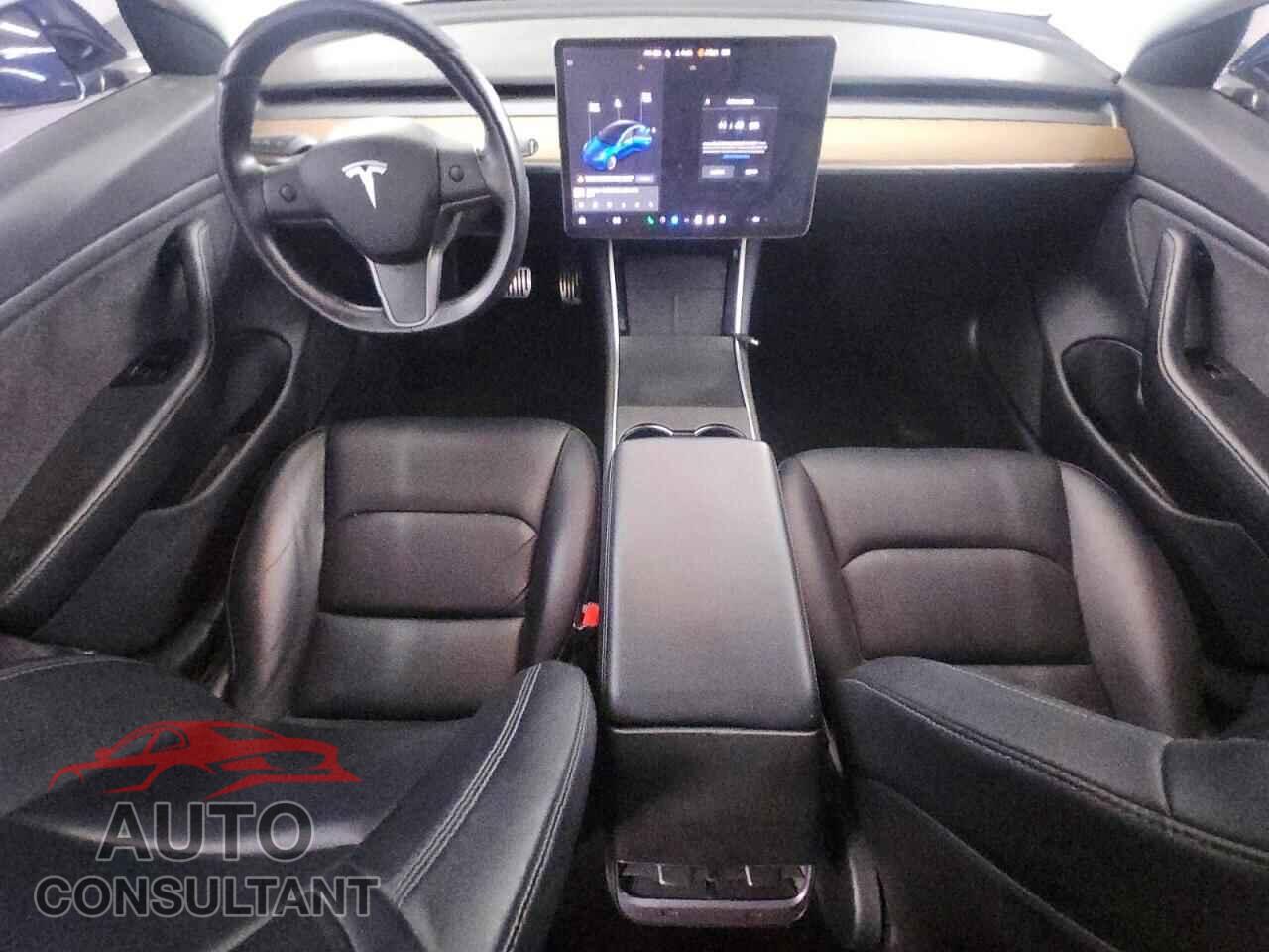 TESLA MODEL 3 2019 - 5YJ3E1EA3KF357697