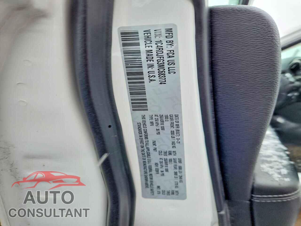 DODGE DURANGO 2021 - 1C4RDJFG3MC683774