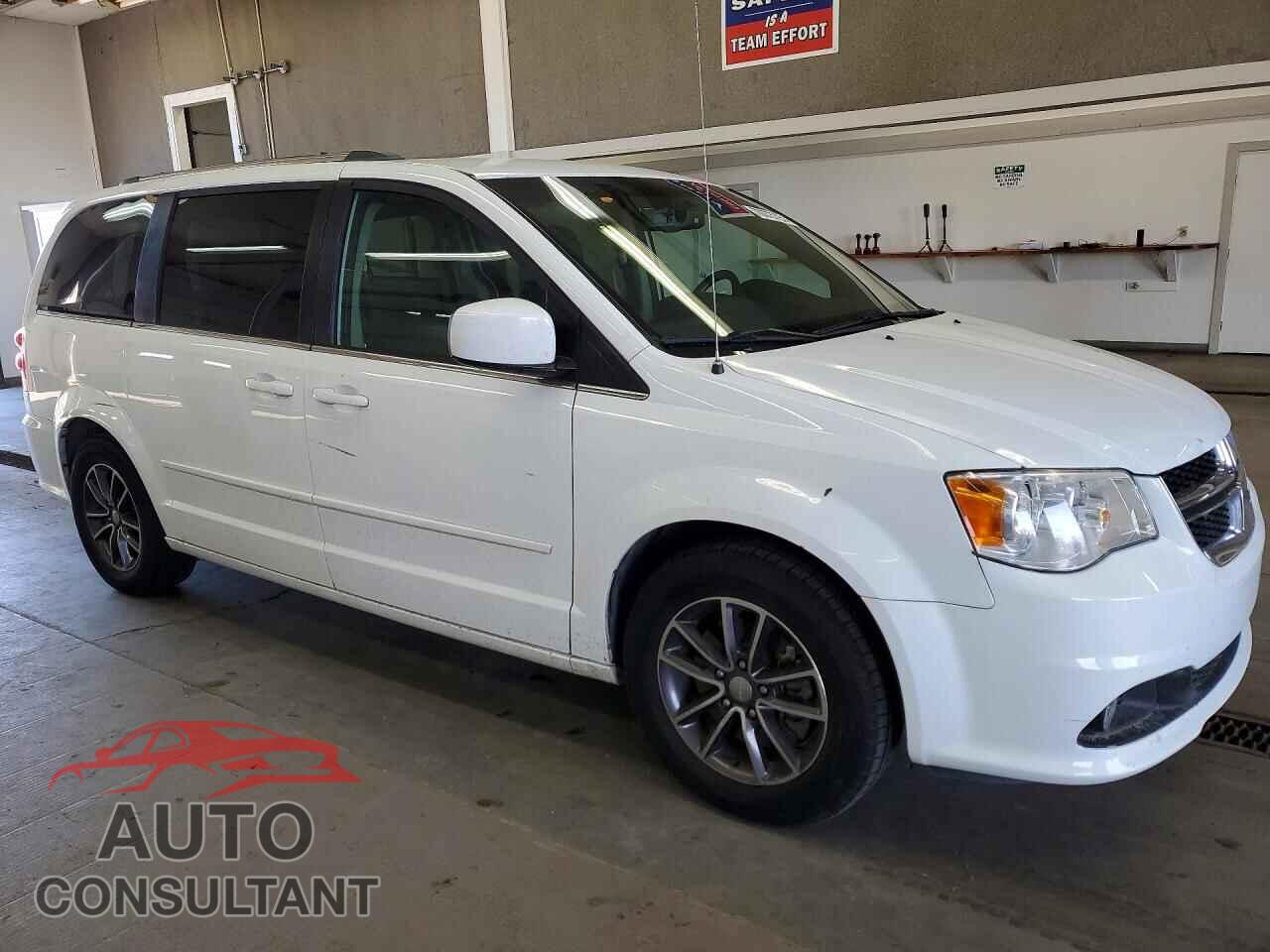 DODGE CARAVAN 2017 - 2C4RDGCG5HR754087