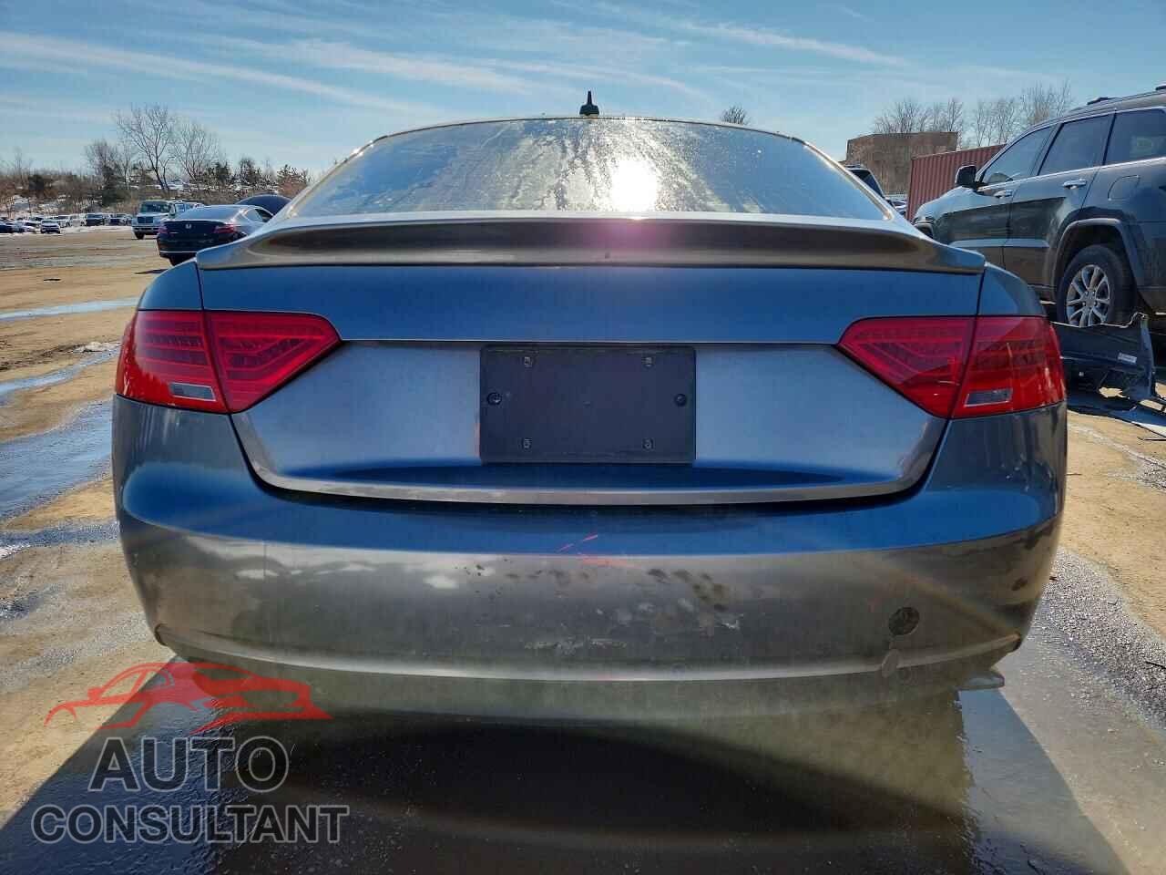 AUDI A5 2013 - WAUGFAFR3DA076768