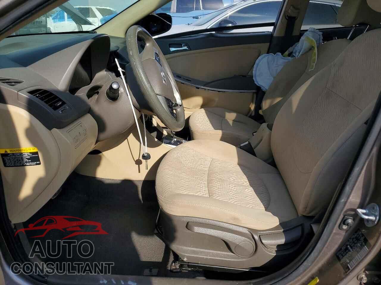 HYUNDAI ACCENT 2012 - KMHCU4AE6CU169449