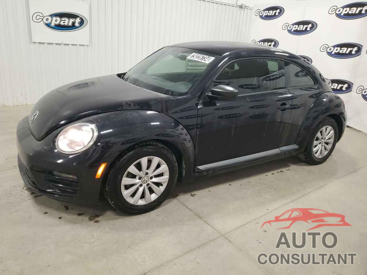 VOLKSWAGEN BEETLE 2017 - 3VWF17AT9HM616259