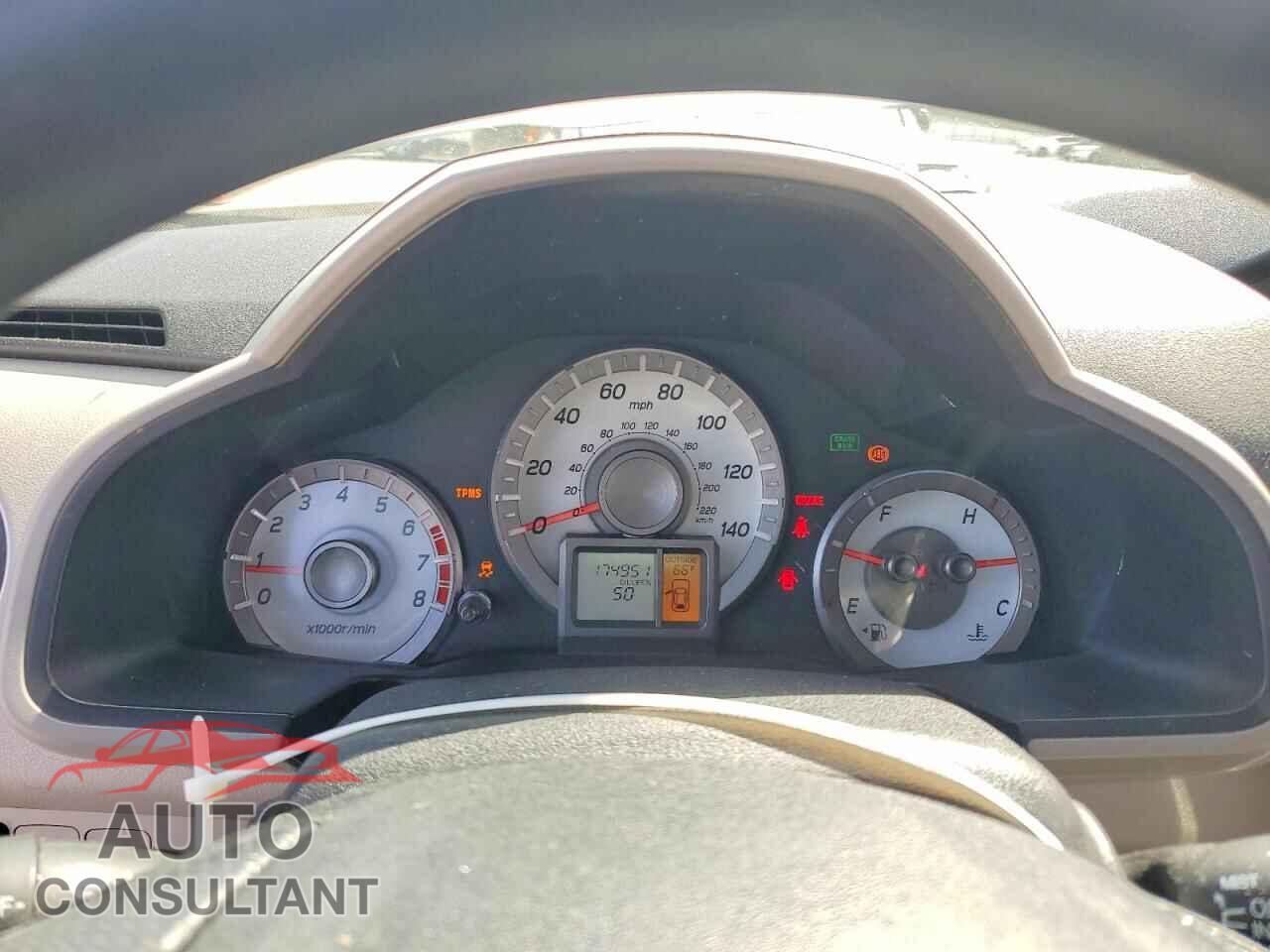 HONDA PILOT 2015 - 5FNYF3H31FB006885