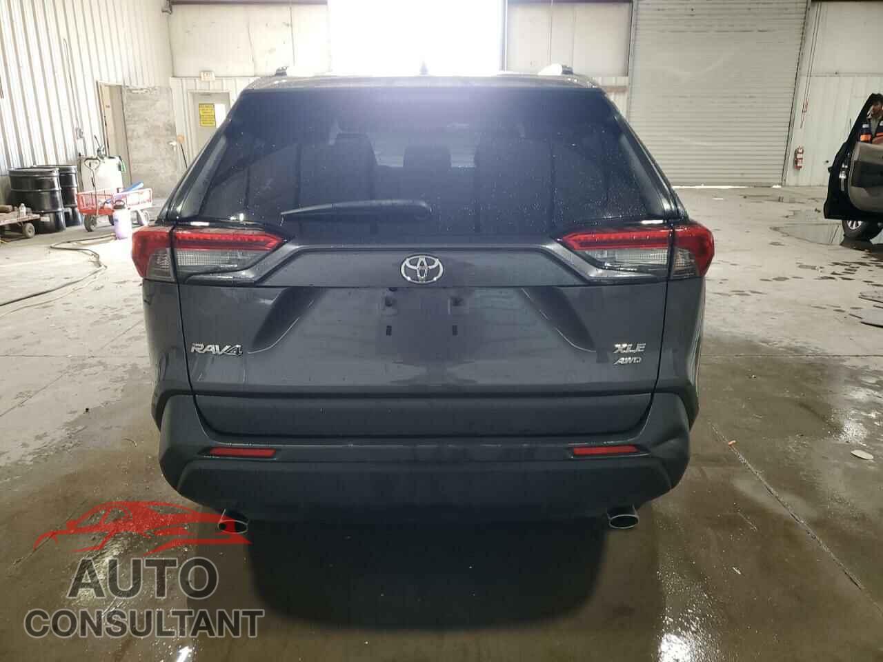 TOYOTA RAV4 2020 - JTMP1RFV4LD063540