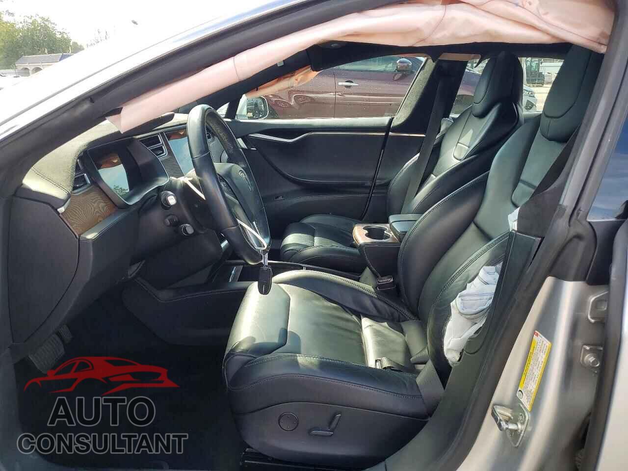 TESLA MODEL S 2017 - 5YJSA1E20HF202632
