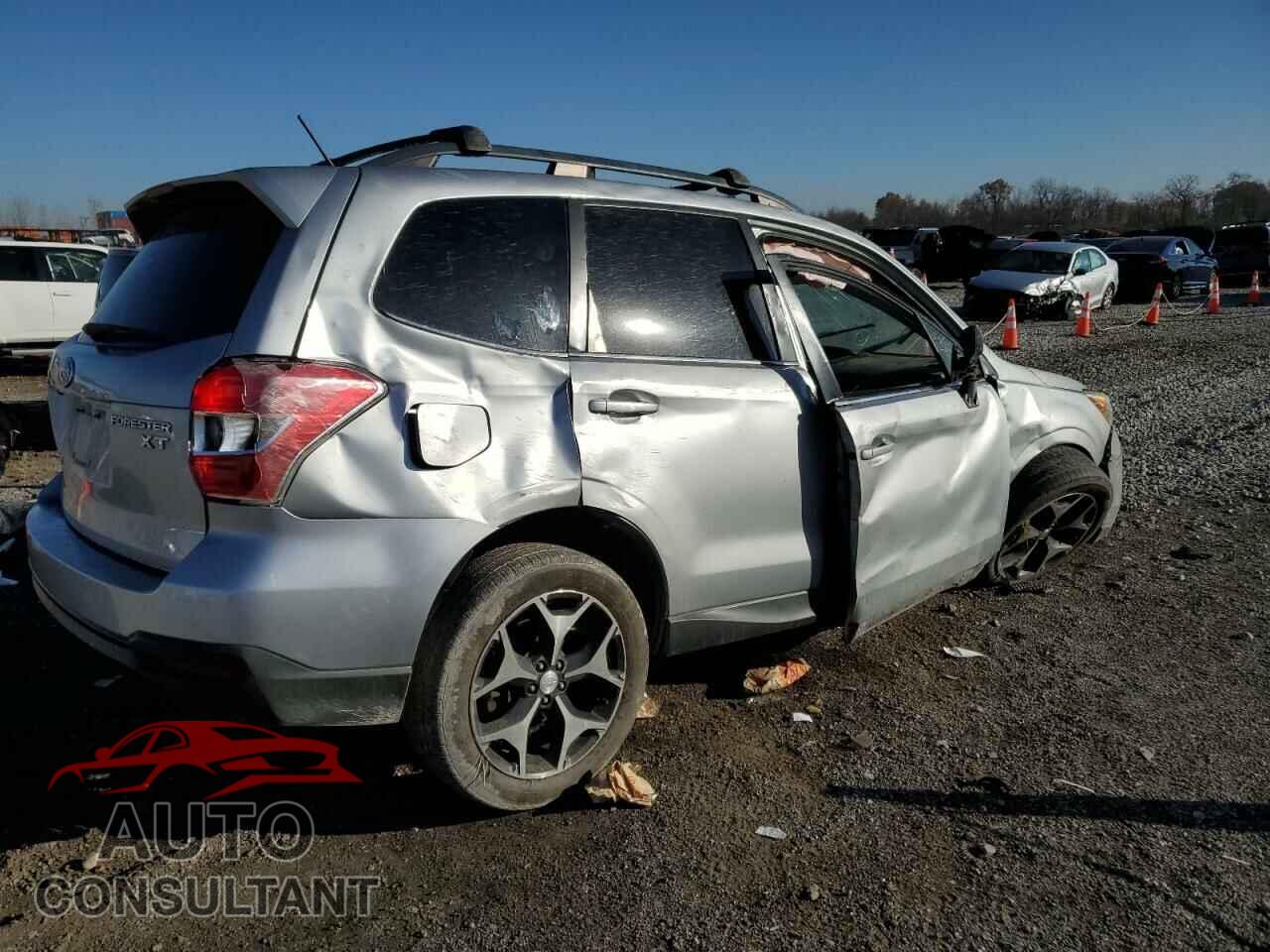 SUBARU FORESTER 2015 - JF2SJGDC9FH528182