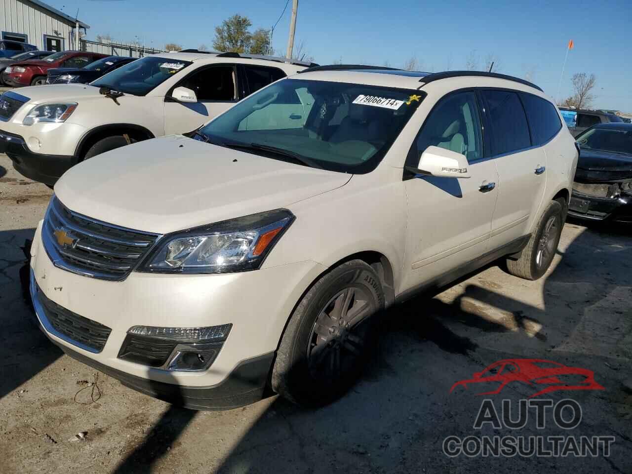 CHEVROLET TRAVERSE 2015 - 1GNKVHKD4FJ323714